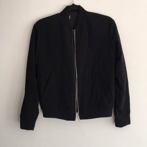 Light bomber jacket